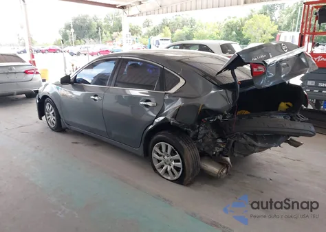 2017 Nissan Altima 2.5 S z USA, uszkodzony, nr VIN 1N4AL3AP3HC474792